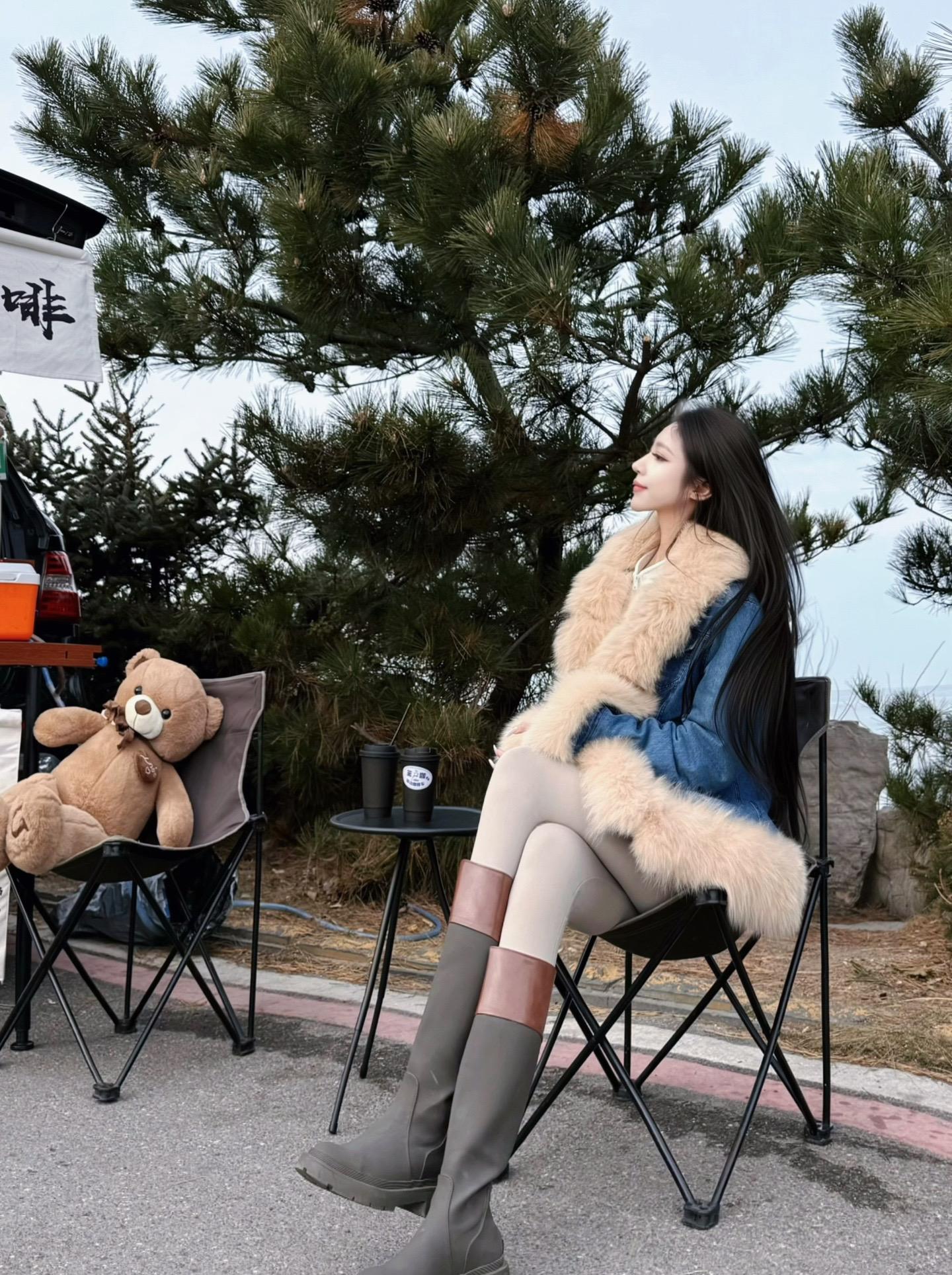 我掌管自己的草木枯荣，我包容万物的悲欢离合。