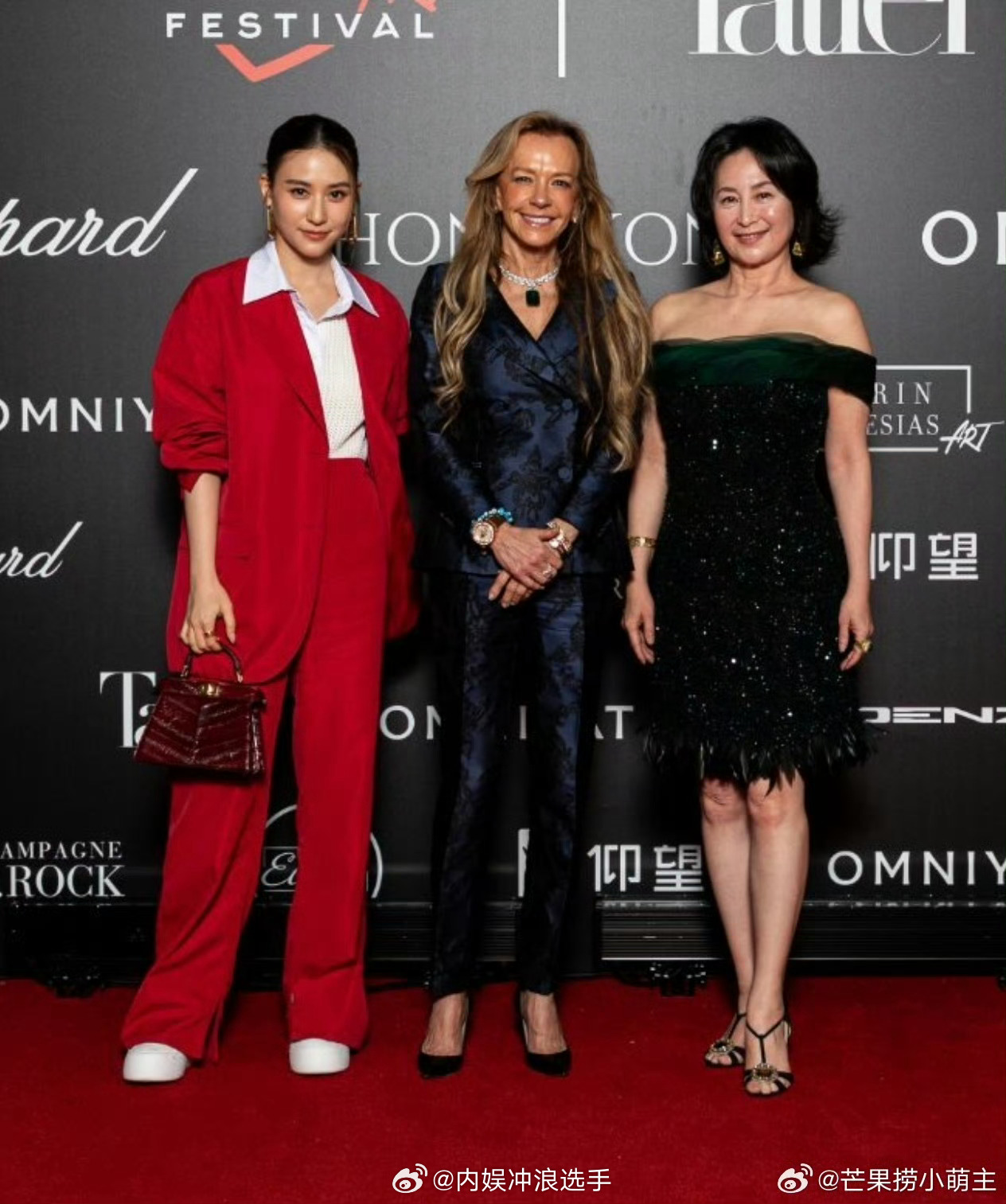 何超琼何超莲与萧邦总裁同框何超莲晒与何超琼自拍 何超琼何超莲自拍合照 