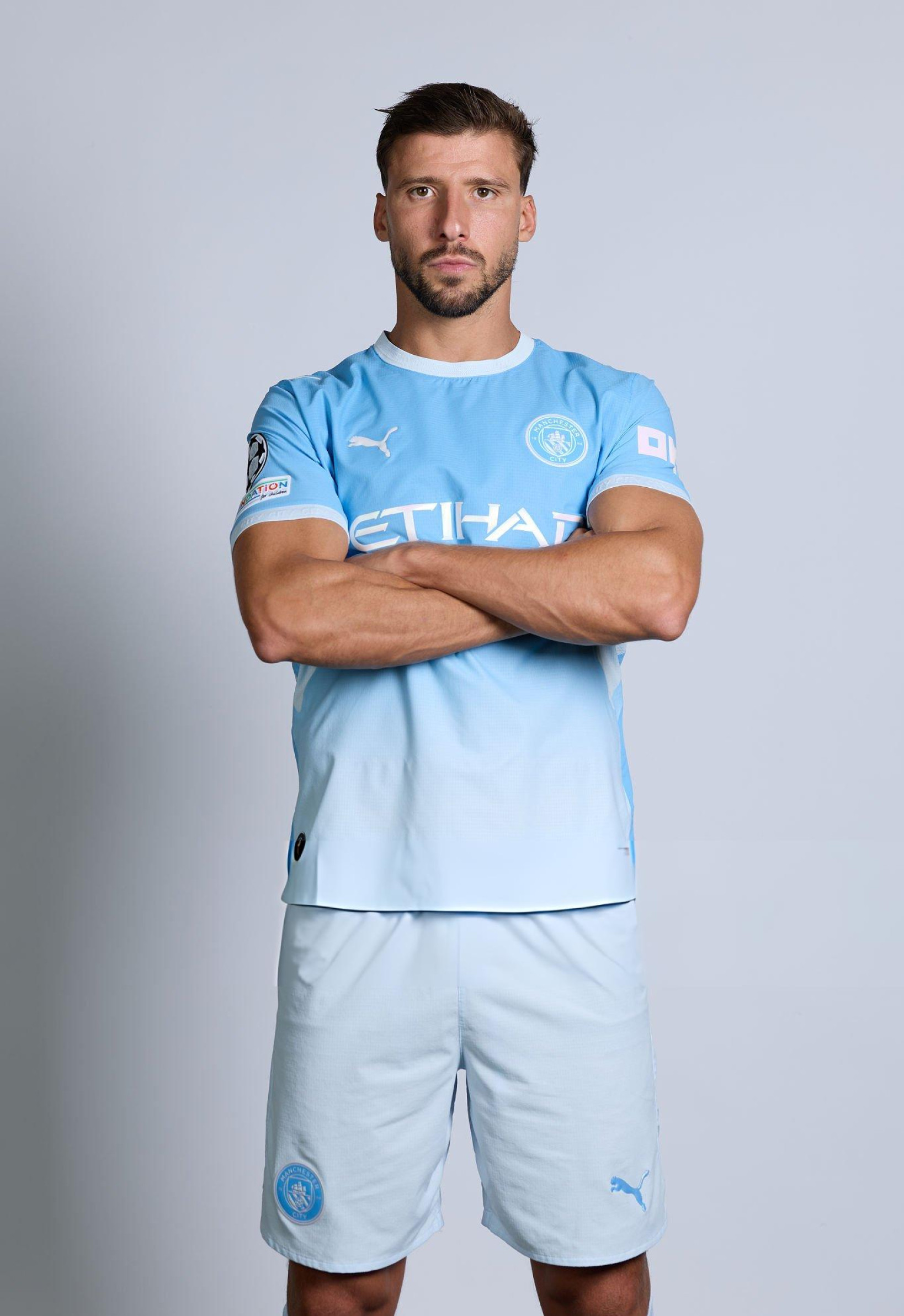 鲁本迪亚斯RubenDias  26/27赛季 欧冠公式照 ② 