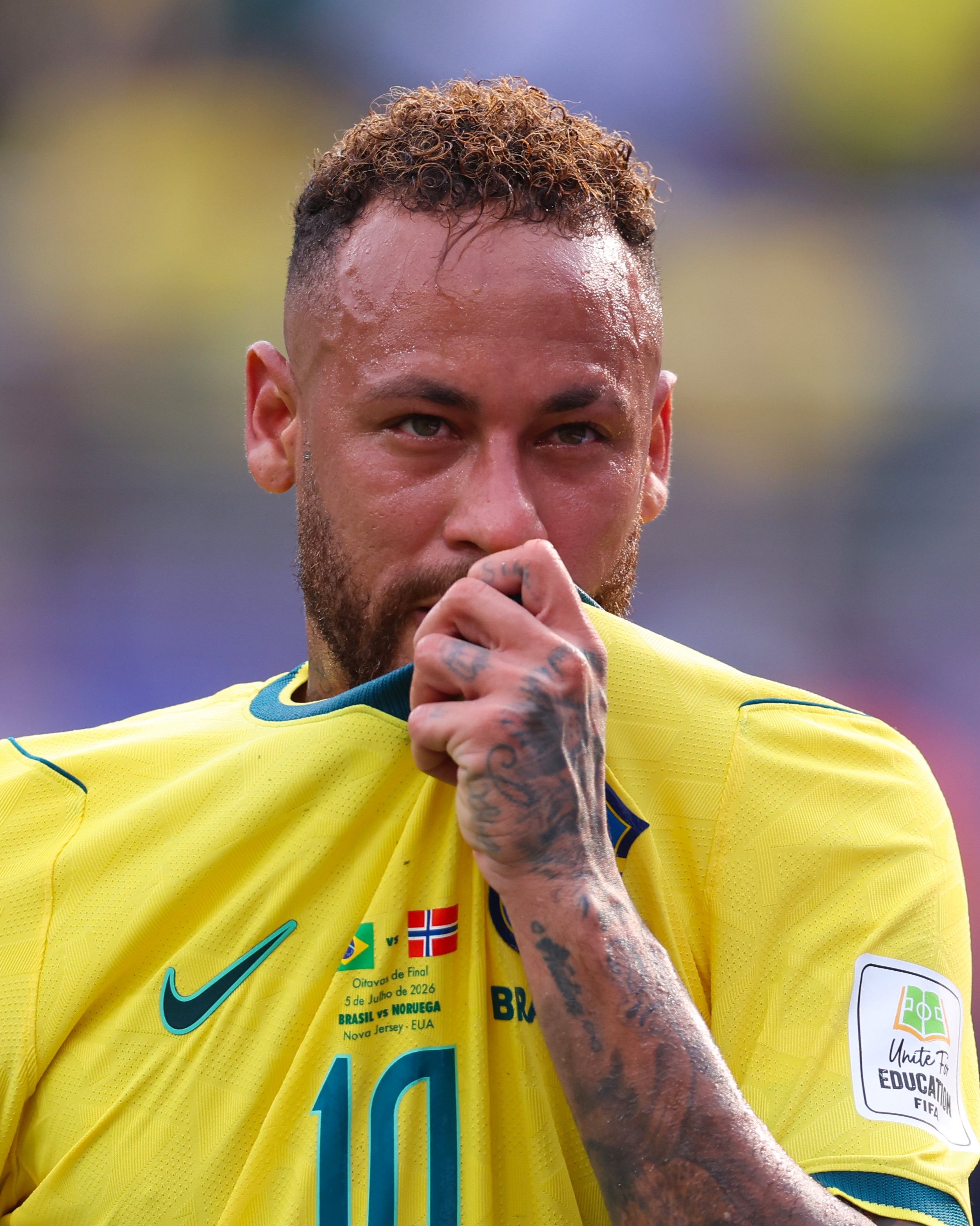 【Fabrizio Romano】 🚨🚨 突发：内马尔🇧🇷宣布从国际足球