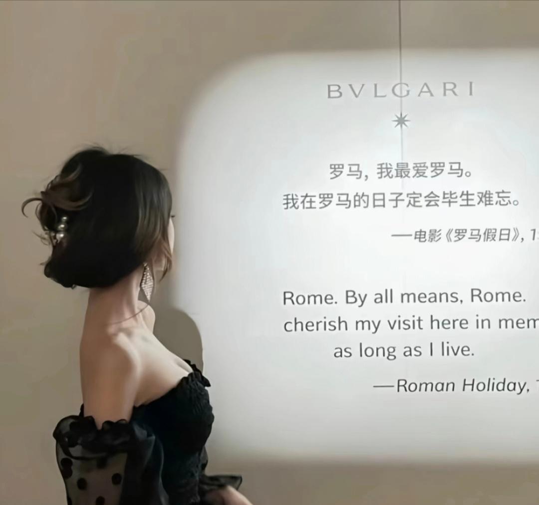 陪一段就已经够奢侈了 怎么能那么自私一定要陪到最后呢 ​​​