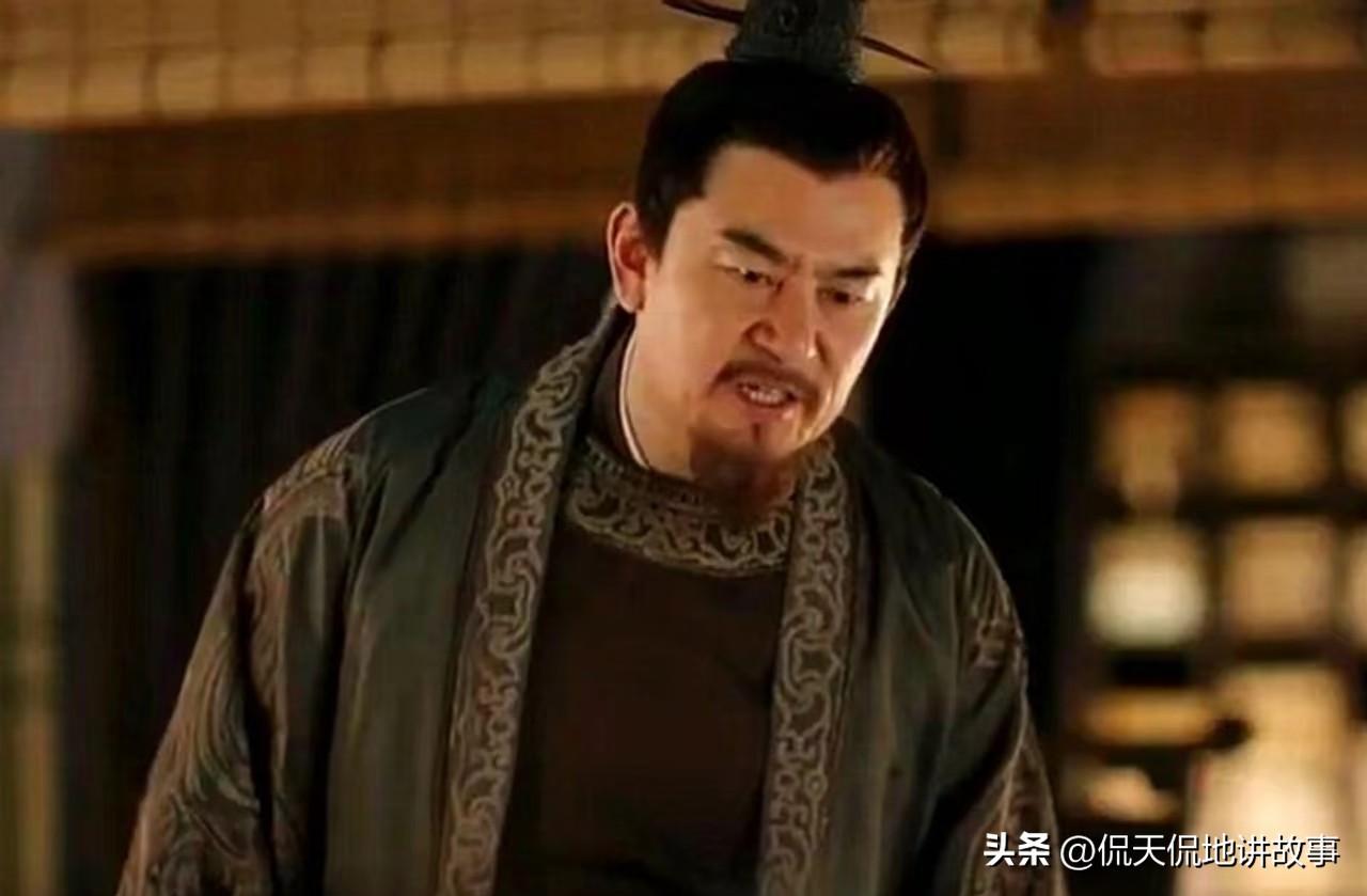 中顾候爷 看着对顾廷烨各种嫌弃，怎么就从没真把他从族谱划掉？现在才算看明白，老侯