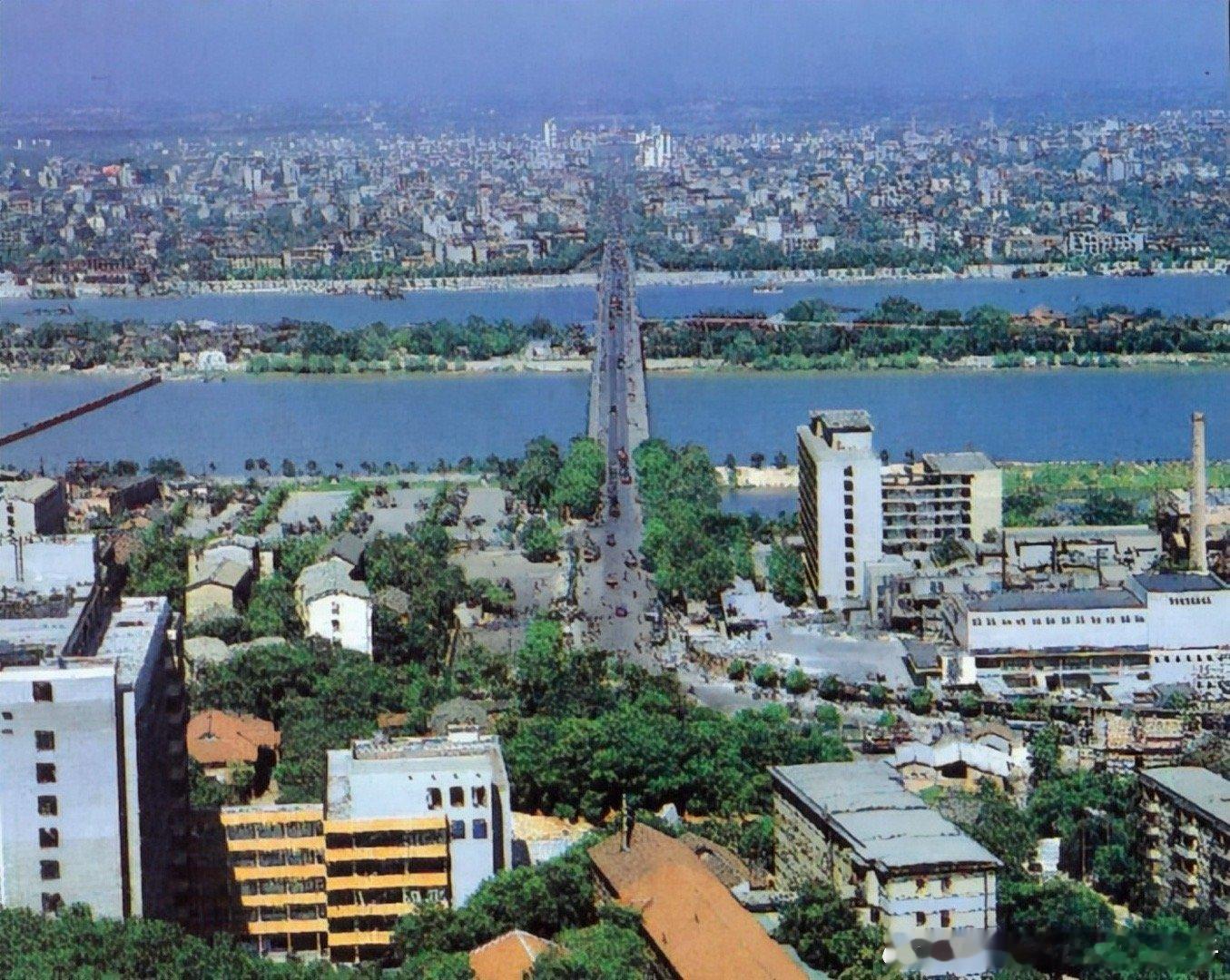 上世纪八十年代湖南长沙橘子洲大桥湖南长沙老照片