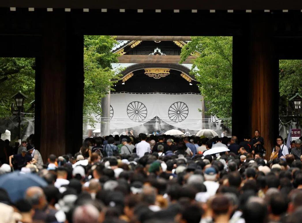 联合早报8月16日消息：二战结束 81 周年纪念日，日本多名内阁成员、自民高层参