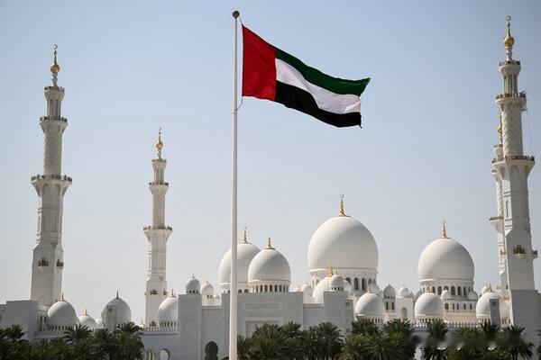 🇦🇪又是那套老掉牙的“辟谣”的说法 

阿联酋外交部断然否认了有关解冻伊朗资