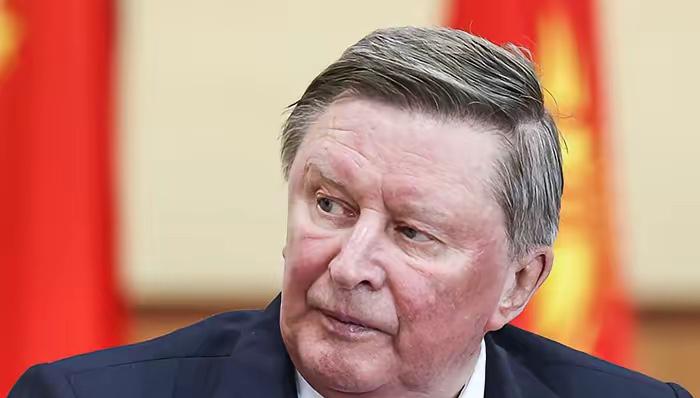 普京将谢尔盖·伊万诺夫移出俄罗斯联邦安全会议

这件事很简单，就是正常的人事调整