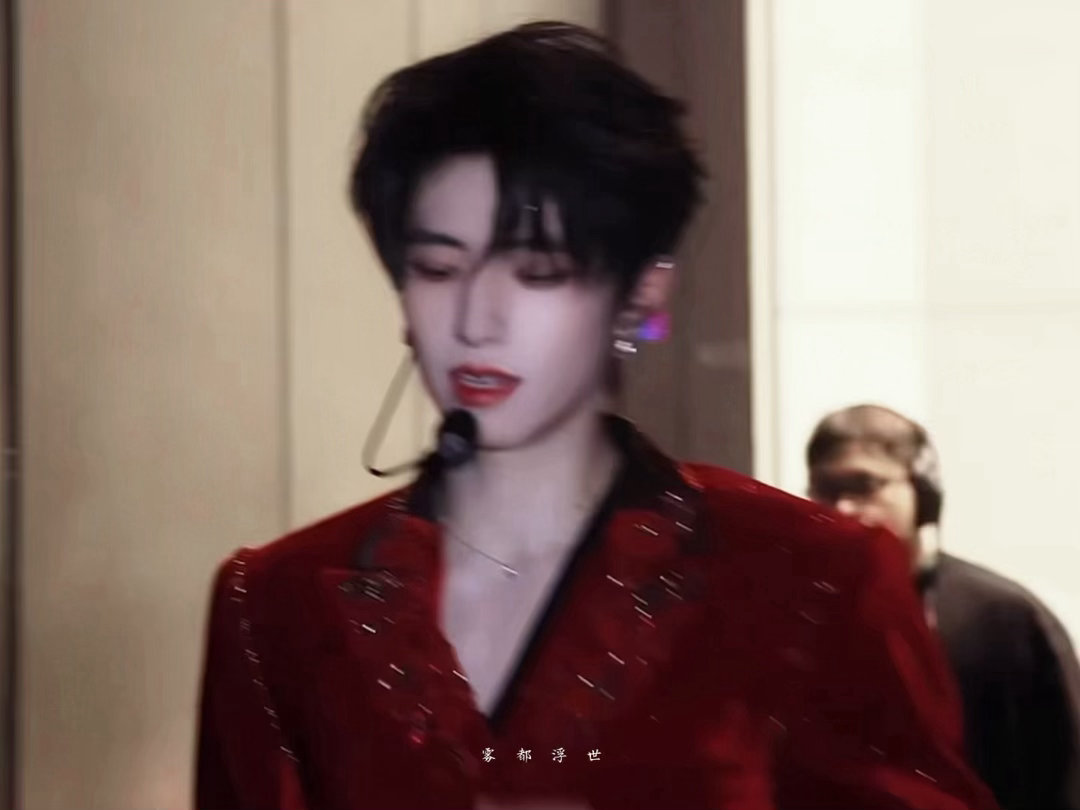 红玫瑰🌹 