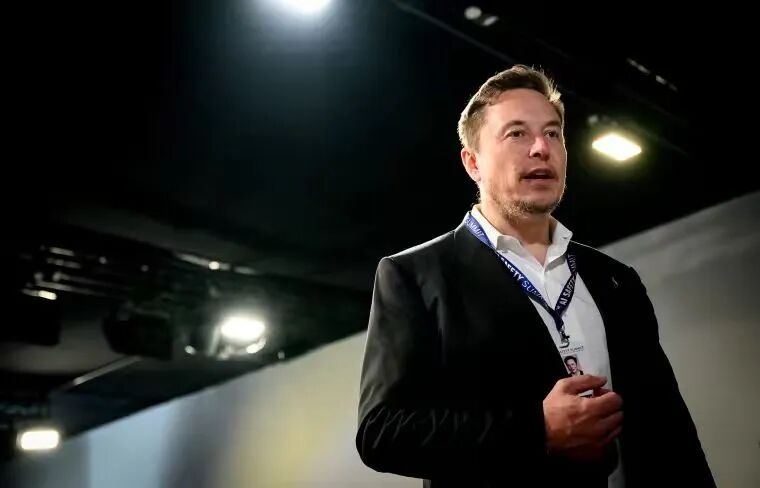 #马斯克回应被传唤#【被传唤后，马斯克发声】美国企业家马斯克当地时间3日在社交平