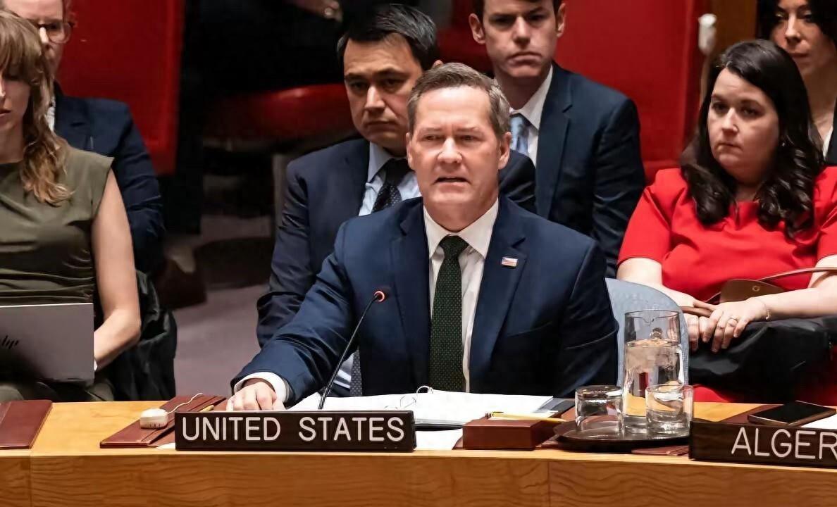 美国也有怕的时候！46亿欠款拒不认账，见中国补位后连夜还钱

麻烦看官老爷们右上