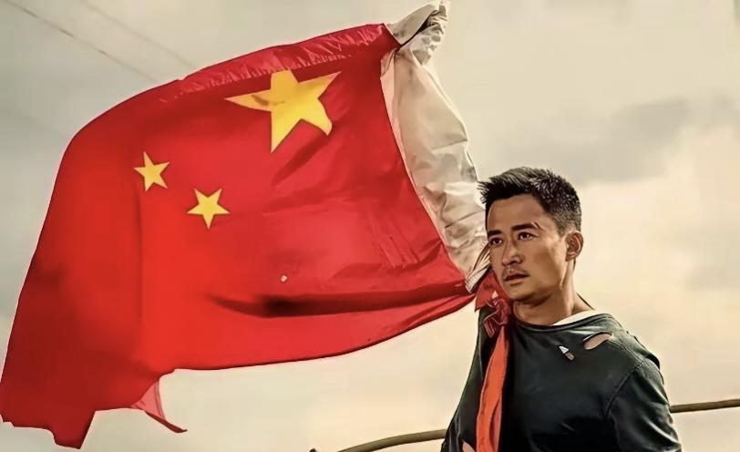 如今，“中国身份”成了通过霍尔木兹海峡的护身符，回头再看吴京那句被群嘲的话，不知