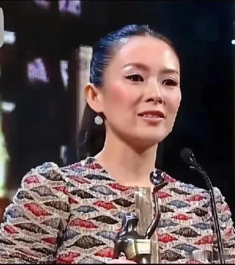 章子怡眼光真不错，梁朝伟在我心中也永远是最佳男主角！

#记录我的2024#章子