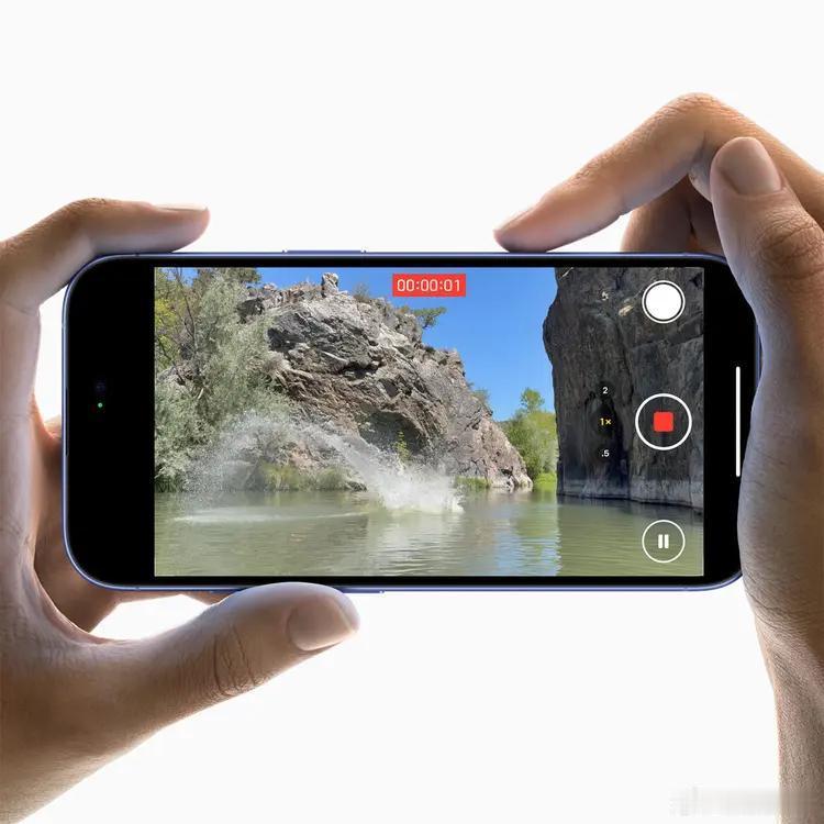 相机控制按键首发于iPhone 16和iPhone 16 Pro，是Apple专