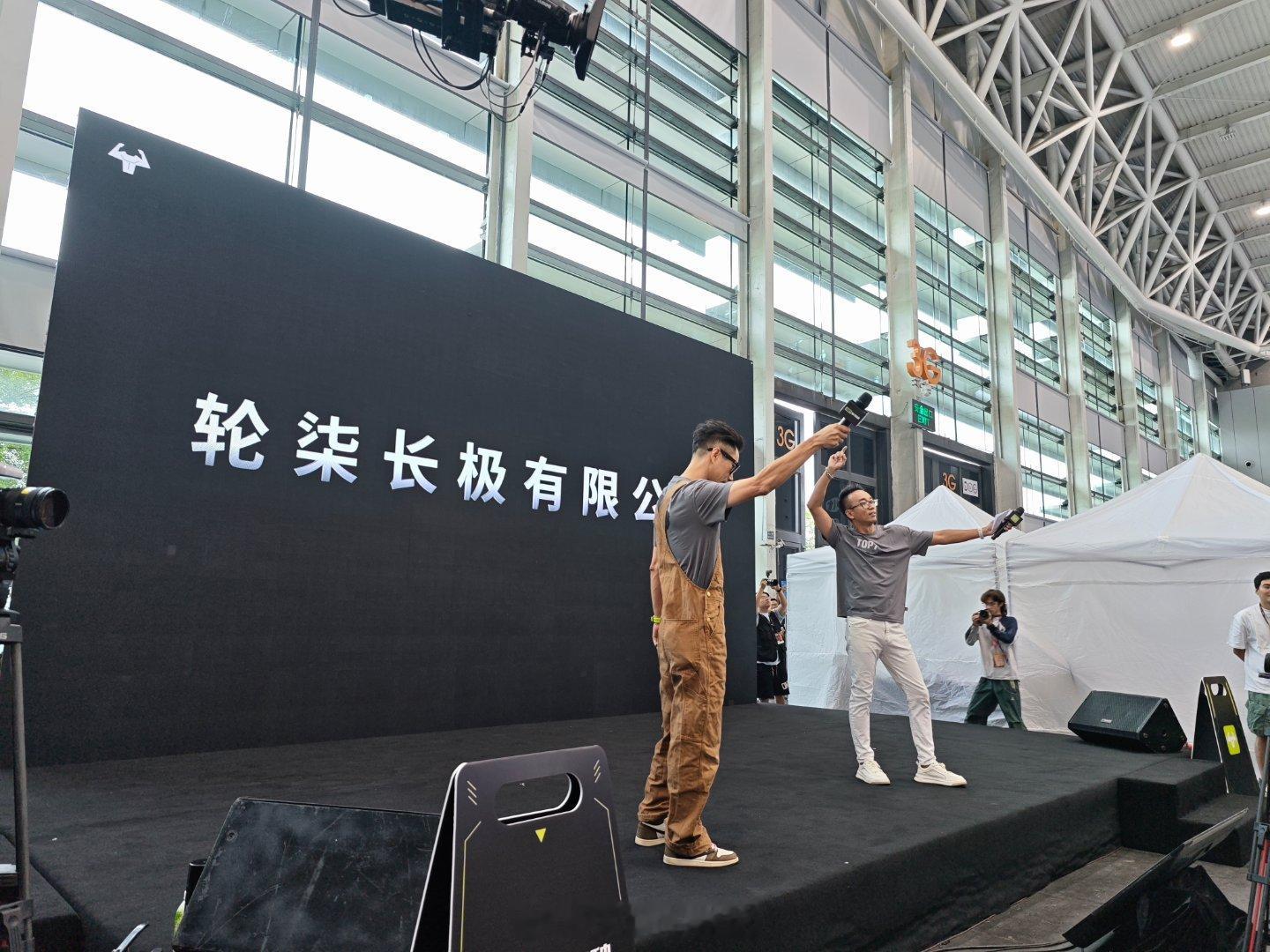 长，是跨越星辰的长远极，是心向顶峰的极致top7新物种 来了，袁老师 ➕飞哥仔 