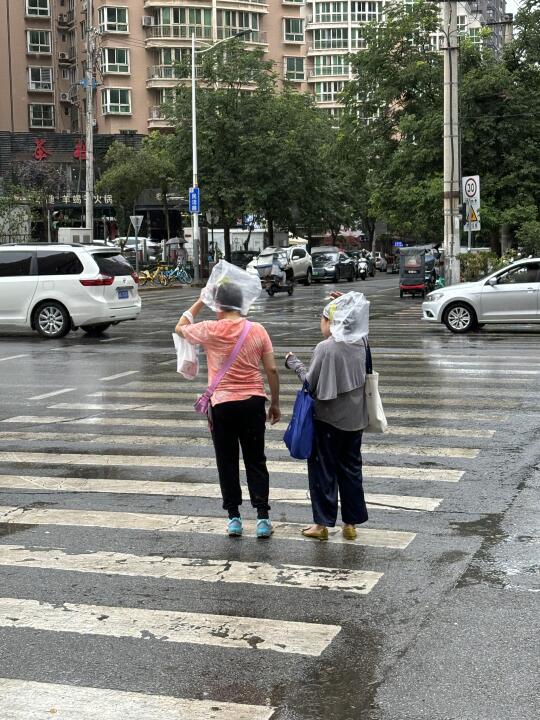 好大的风，好大的雨！
