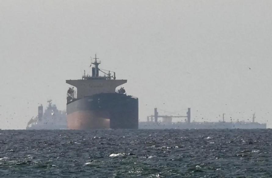 美国财政部下死命令!禁止本国个人或实体向伊朗缴纳霍尔木兹海峡安全通行费

4月2