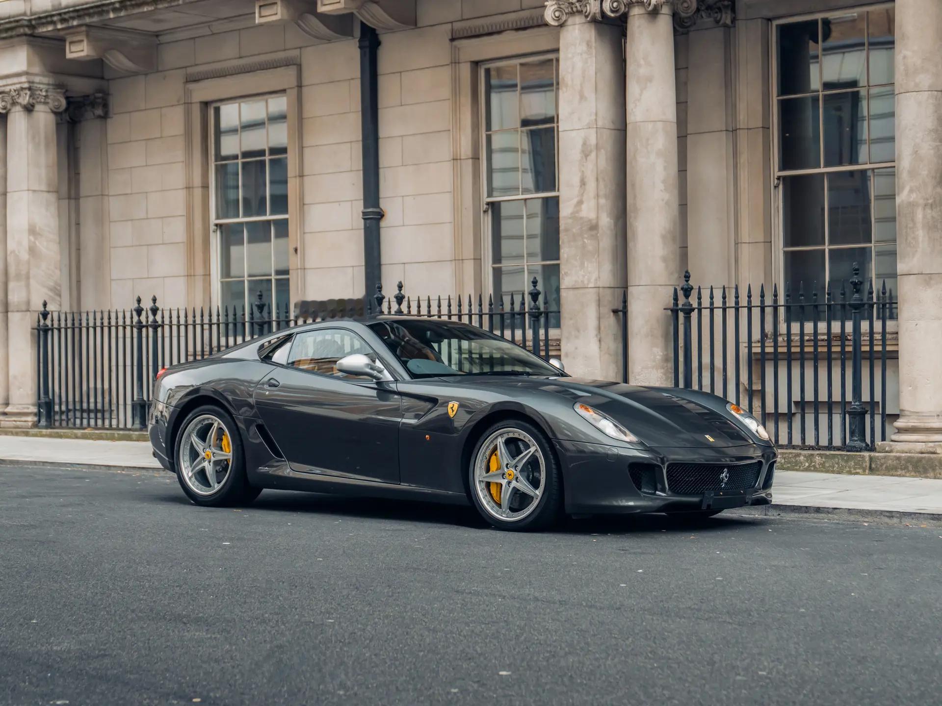 shen车视界 一辆比599 GTO更贵的599 GTB。一辆右舵599 GTB