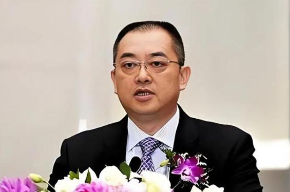 恒大前 CEO 夏海钧，这回脸丢大了！早就移居美国加州的他，转头向香港法院提申请