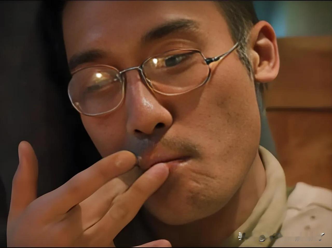 《扑风追影》太好看了！
要动作有动作，要剧情有剧情，而且年轻人的动作都特别炫酷！