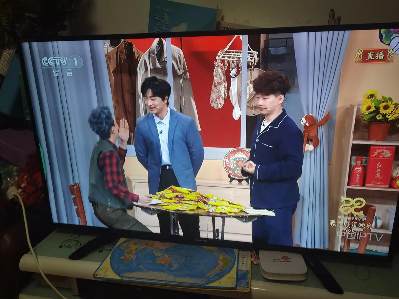 好多年没看到这么好的节目了[捂脸][捂脸][捂脸]