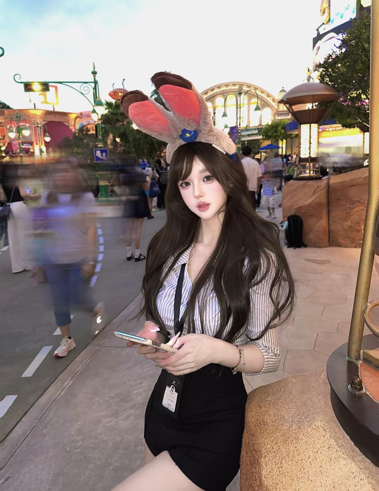 家乡的时代广场，夜景