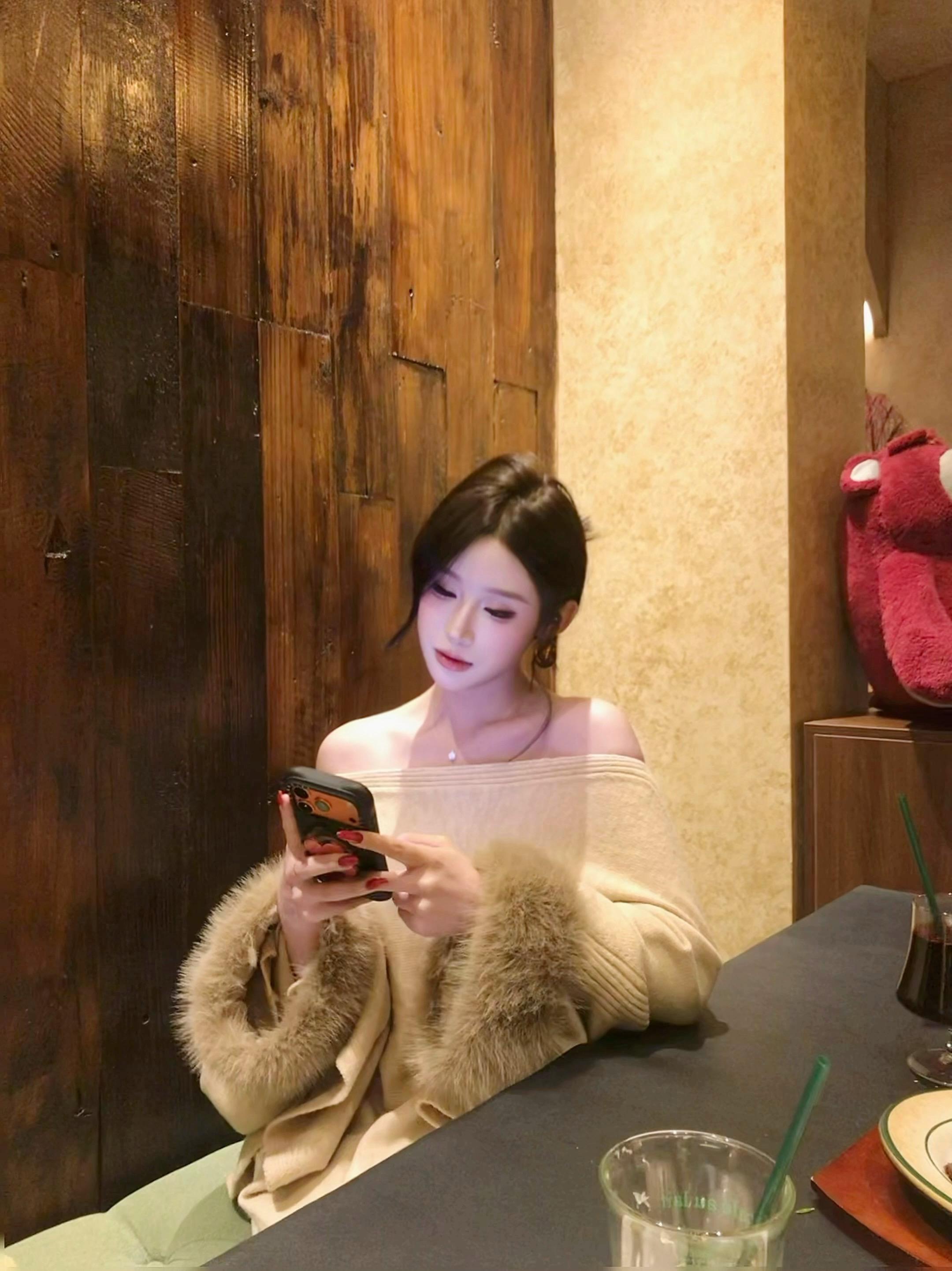 我们有的是现在和明天