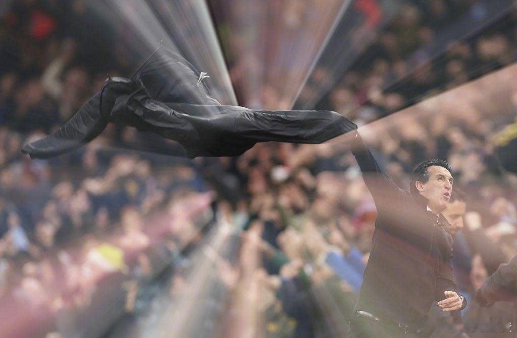 阿斯顿维拉队的年度最佳图片：埃梅里的魅力！不可思议的的11连胜后他们还能制造惊喜