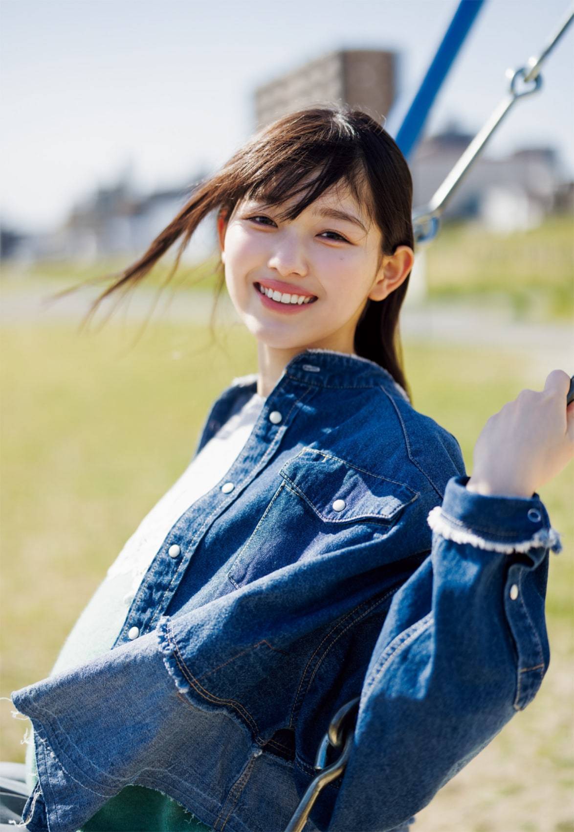 田村保乃山下瞳月山川宇衣　週刊少年マガジン