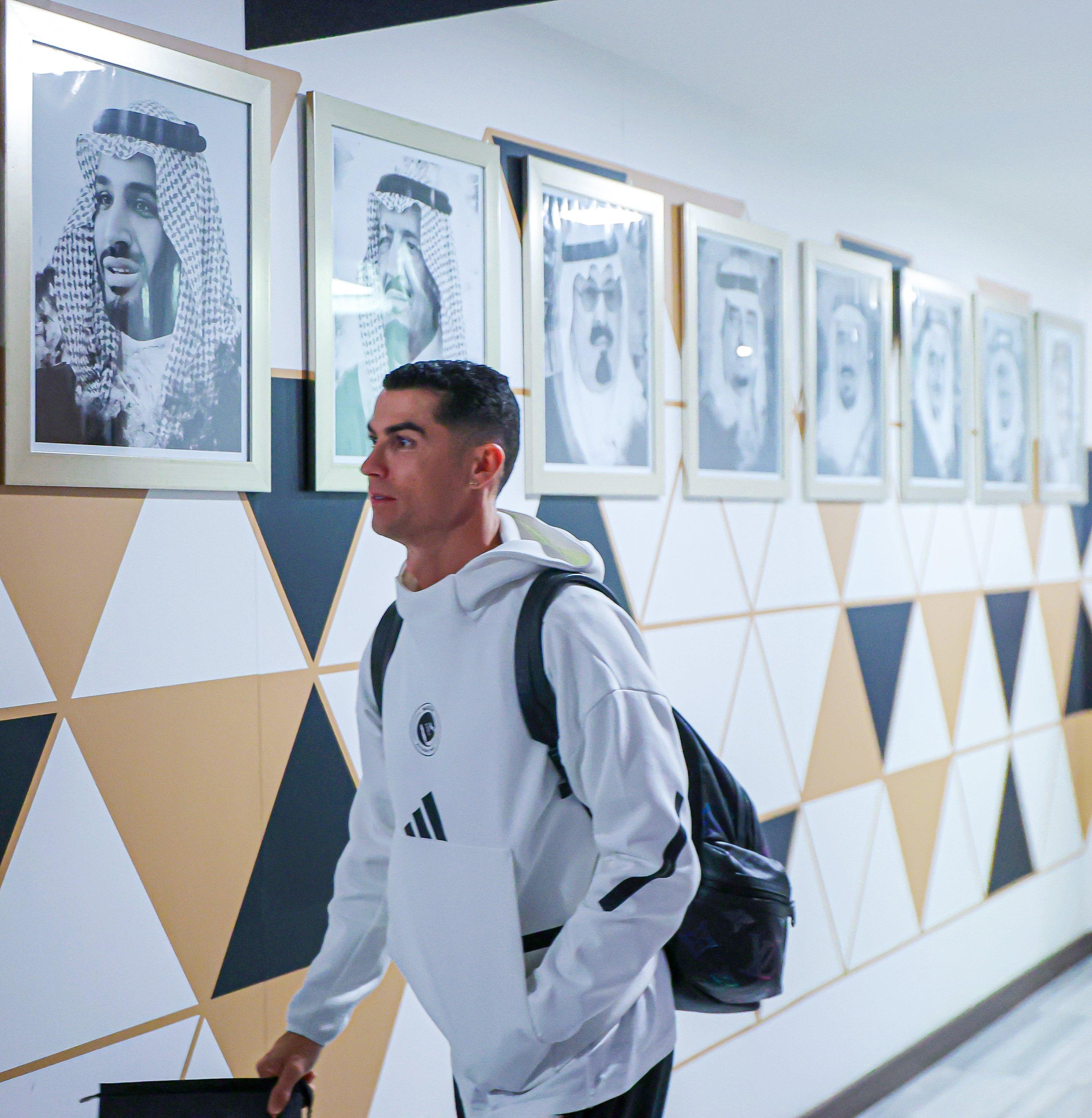 C罗C罗日常 晚安🎞️𝑮𝒐𝒐𝒅𝑵𝒊𝒈𝒉𝒕𝑪𝒓𝒊𝒔𝒕