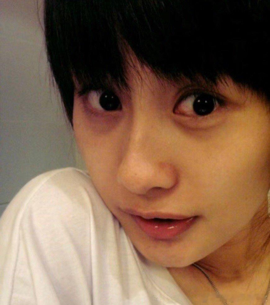 韦雪原生鼻子就是有财的 