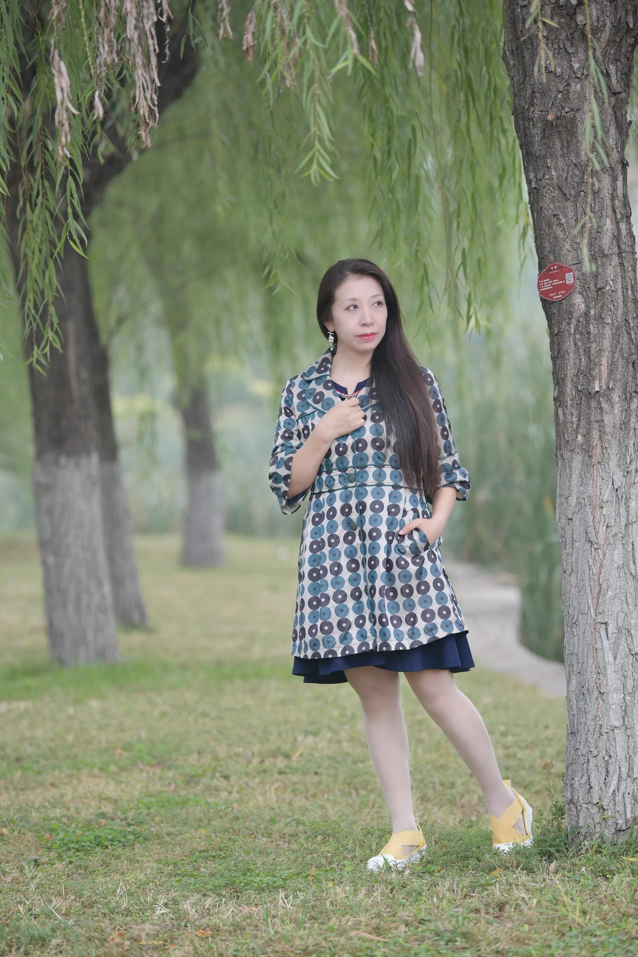 金秋时节，拍摄于赵苑公园。#公园摘拍# #摄影约拍。# #公园里秋色# #秋日闲