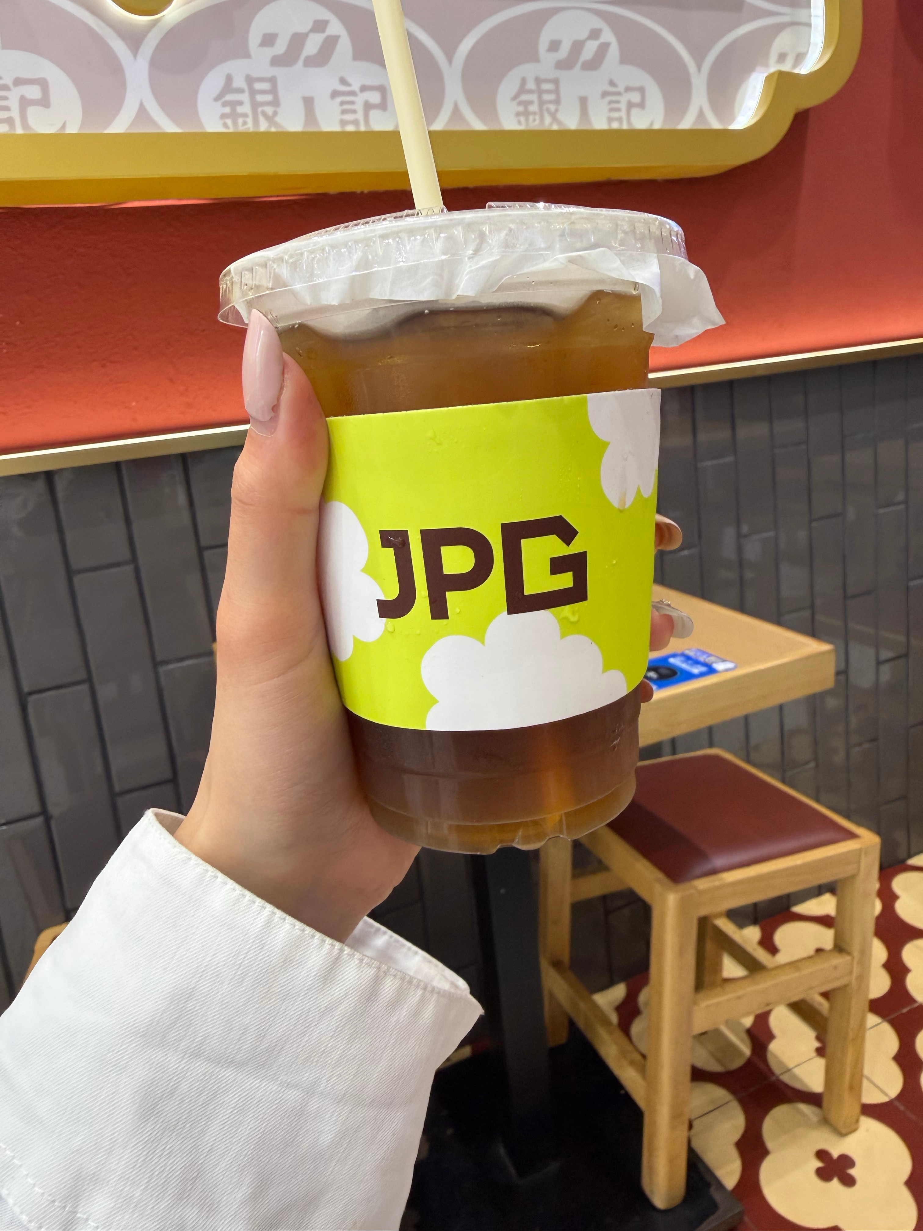 看到这杯咖啡就知道来深圳了 