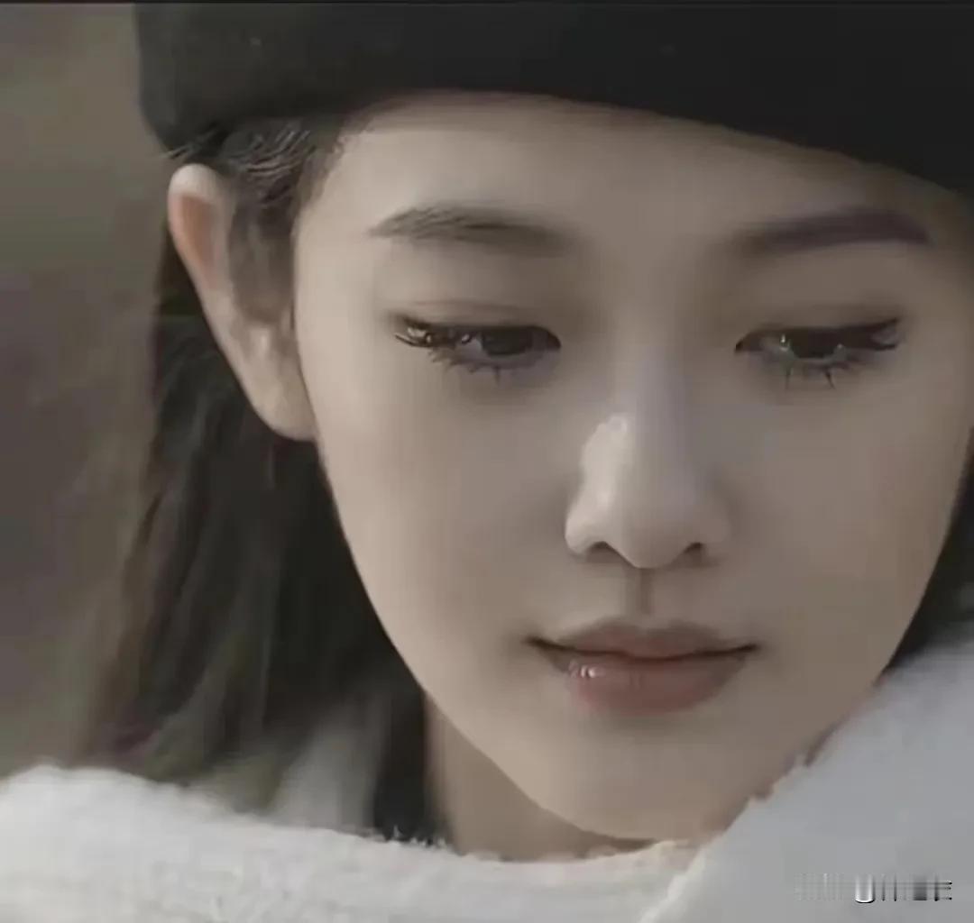 从家人的角度来说人家并不希望雕塑做的一模一样吧，他只是想有个能象征徐熙媛的东西来