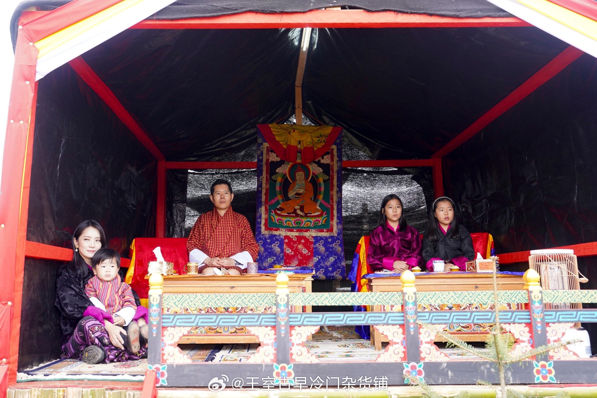 王室王室不丹王室 2026年4月3日，四王子夫妇继续跟着县长一家走基层，耀祖真是