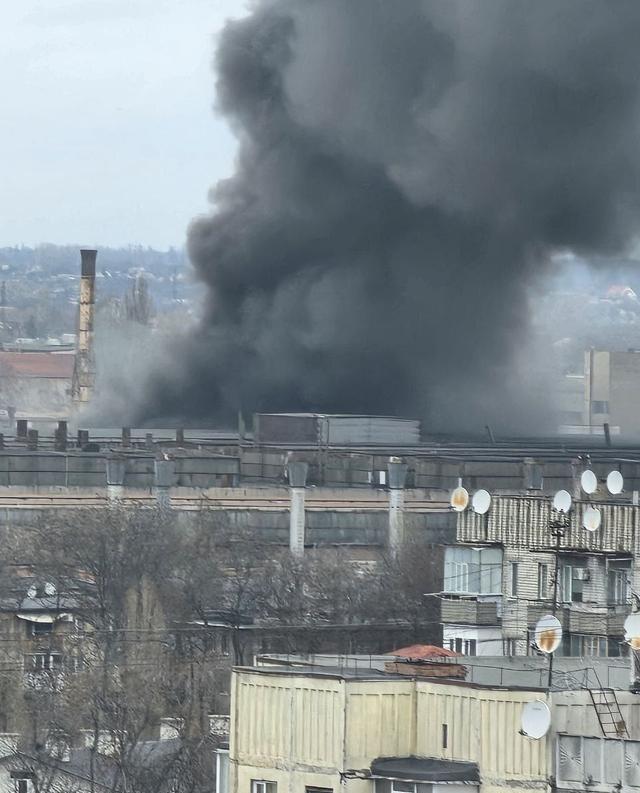 乌克兰当局为了暗杀普京，斩首普京，真是下了血本，一口气发射91架自杀式无人机！这