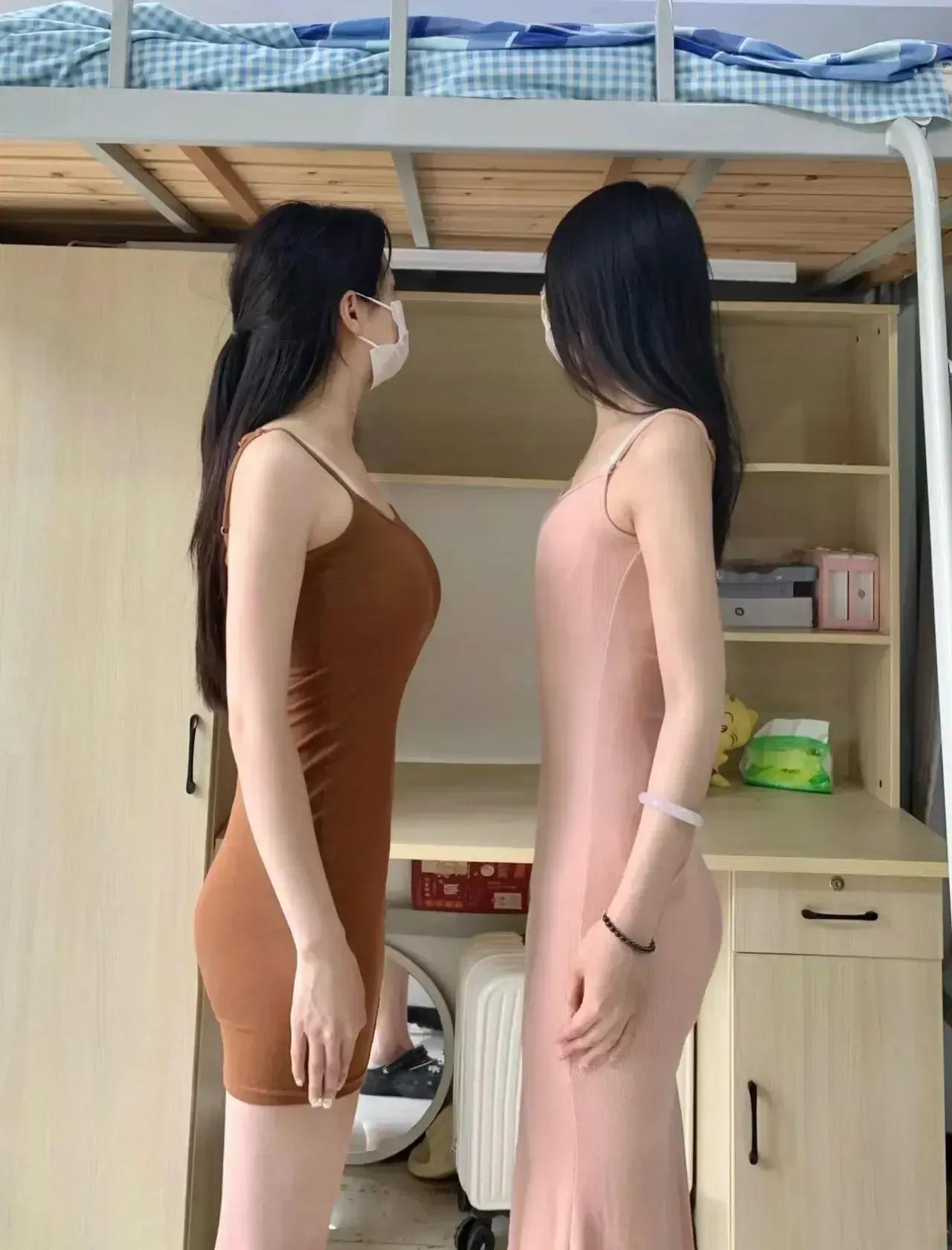 说真话，两个女人站在一起，你关注的是高度还是宽度？
#我的今日感悟#