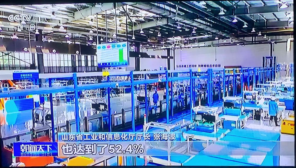 据报道，某大型汽车生产企业，过去一个车间里面有400名工人，现在实现了机械化，只