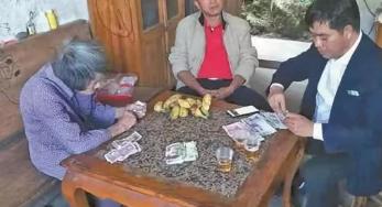 重若千斤！2019年广西岑溪78岁老人陈月英省吃俭用7年，终于还清已故儿子200