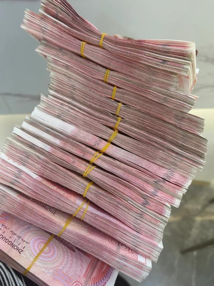 玄学。刷到不要无视 十月你有偏财运 ​​​