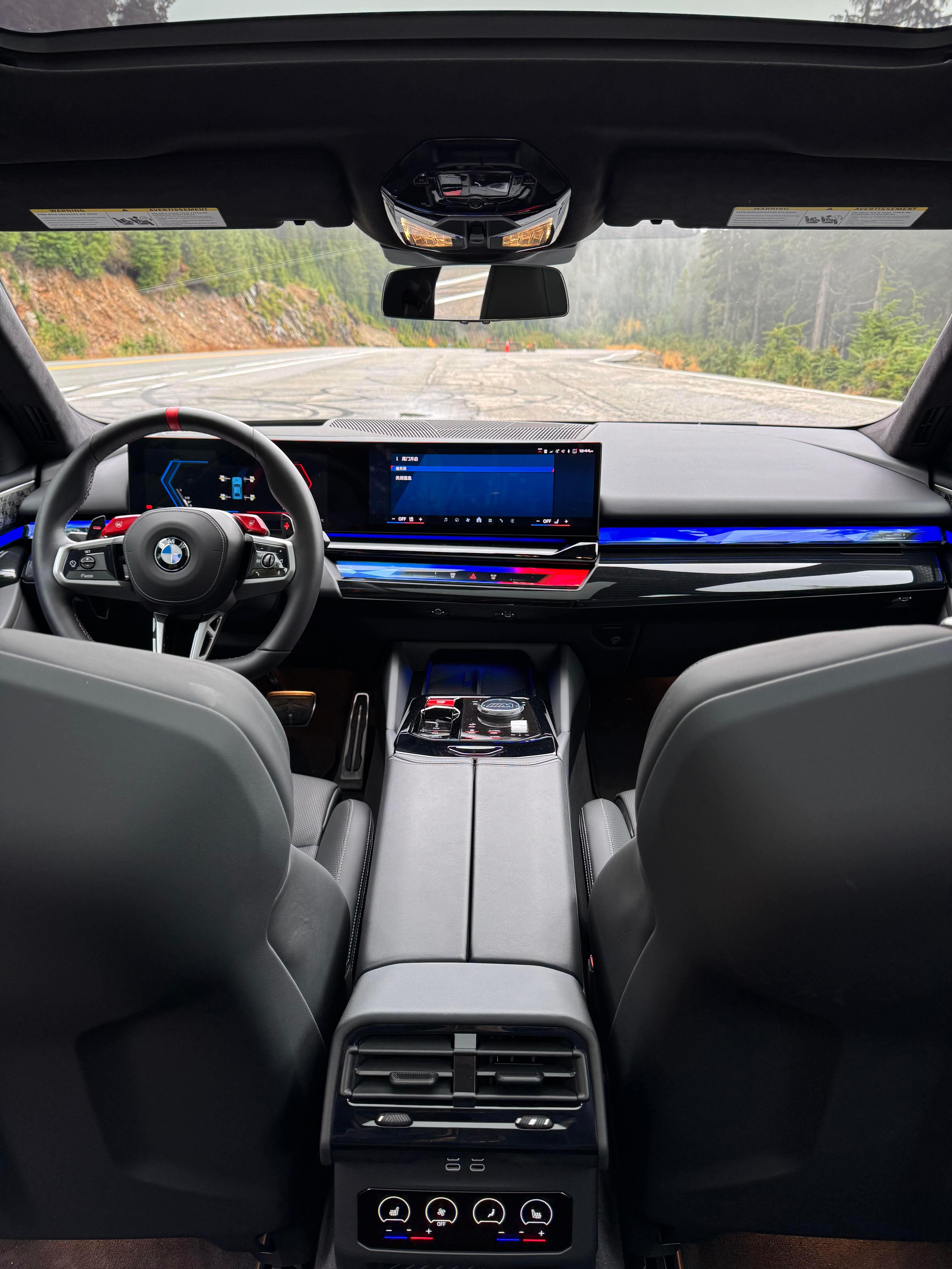 🚗 宝马 M5 Touring✅ 优点🏎️ 727马力的“西装暴徒”：这是M