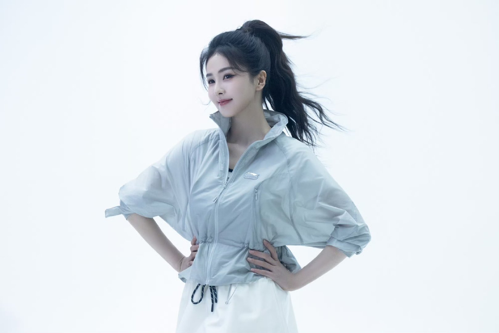 白鹿运动元气高马尾白鹿邀你邂逅自由时光 白鹿运动元气高马尾来咯~~ 