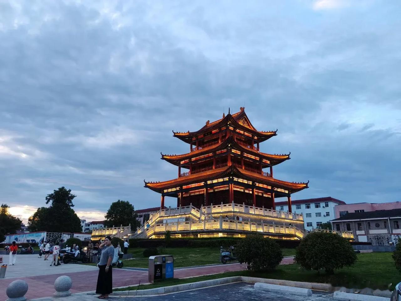 发一张图片，让我猜出你在哪里拍的