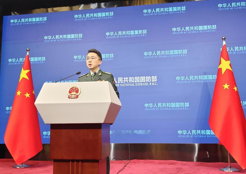 事关第四艘国产航母！
 
国防部正式回应了：
 
1月29日下午，面对记者关于“