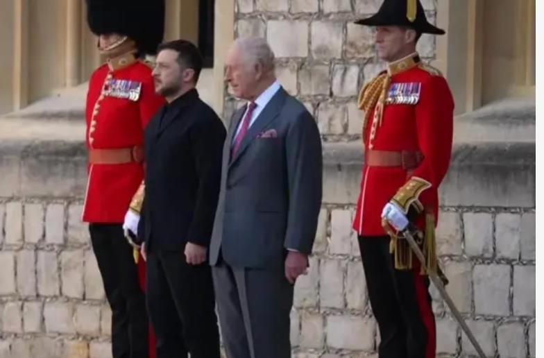 泽连斯基总统已抵达伦敦，出席“意愿联盟”会议，并同英国国王查尔斯会面。