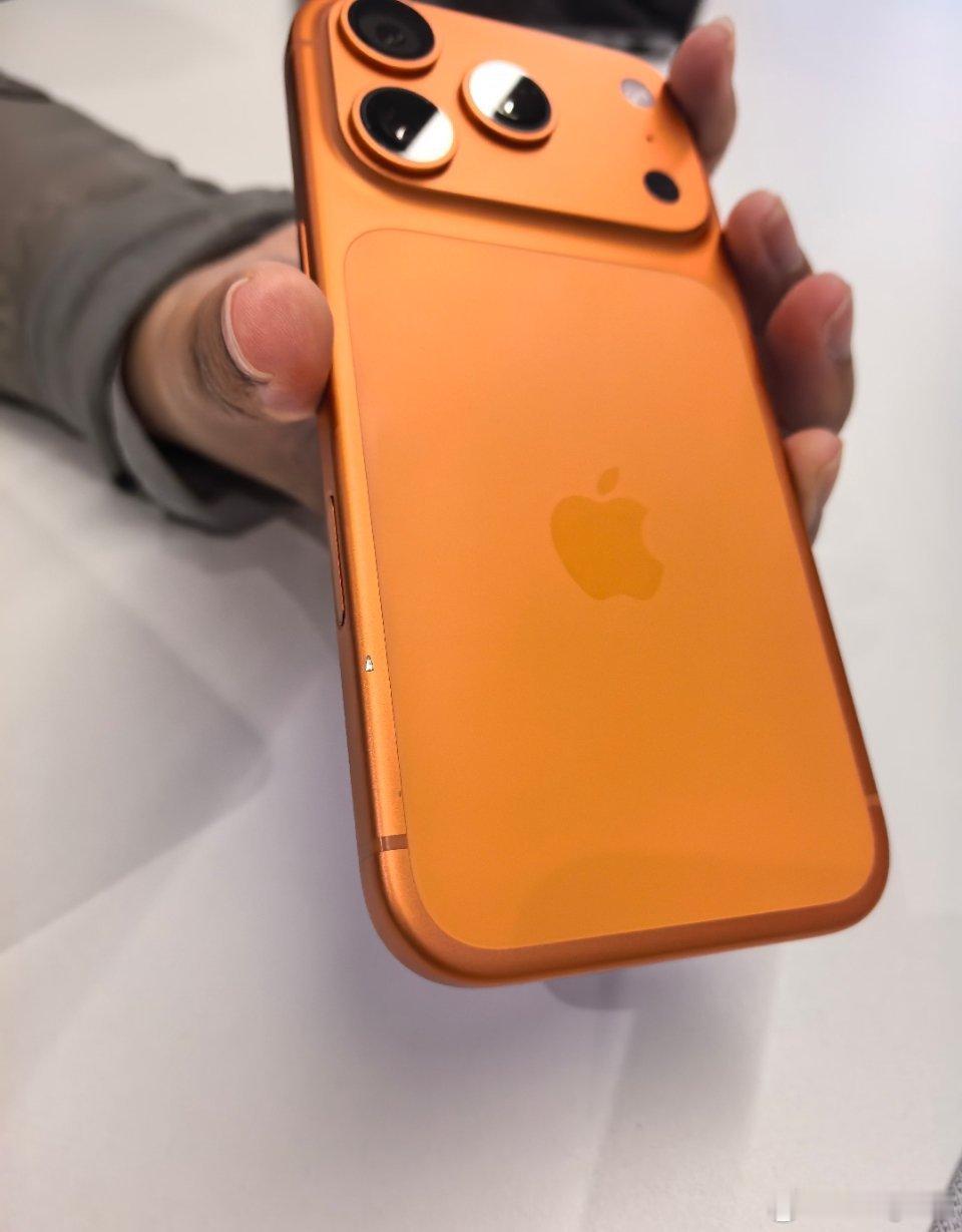 iPhone千万别这样充电了我的话不要让手机过热就好了过度保护没必要该换机的时候