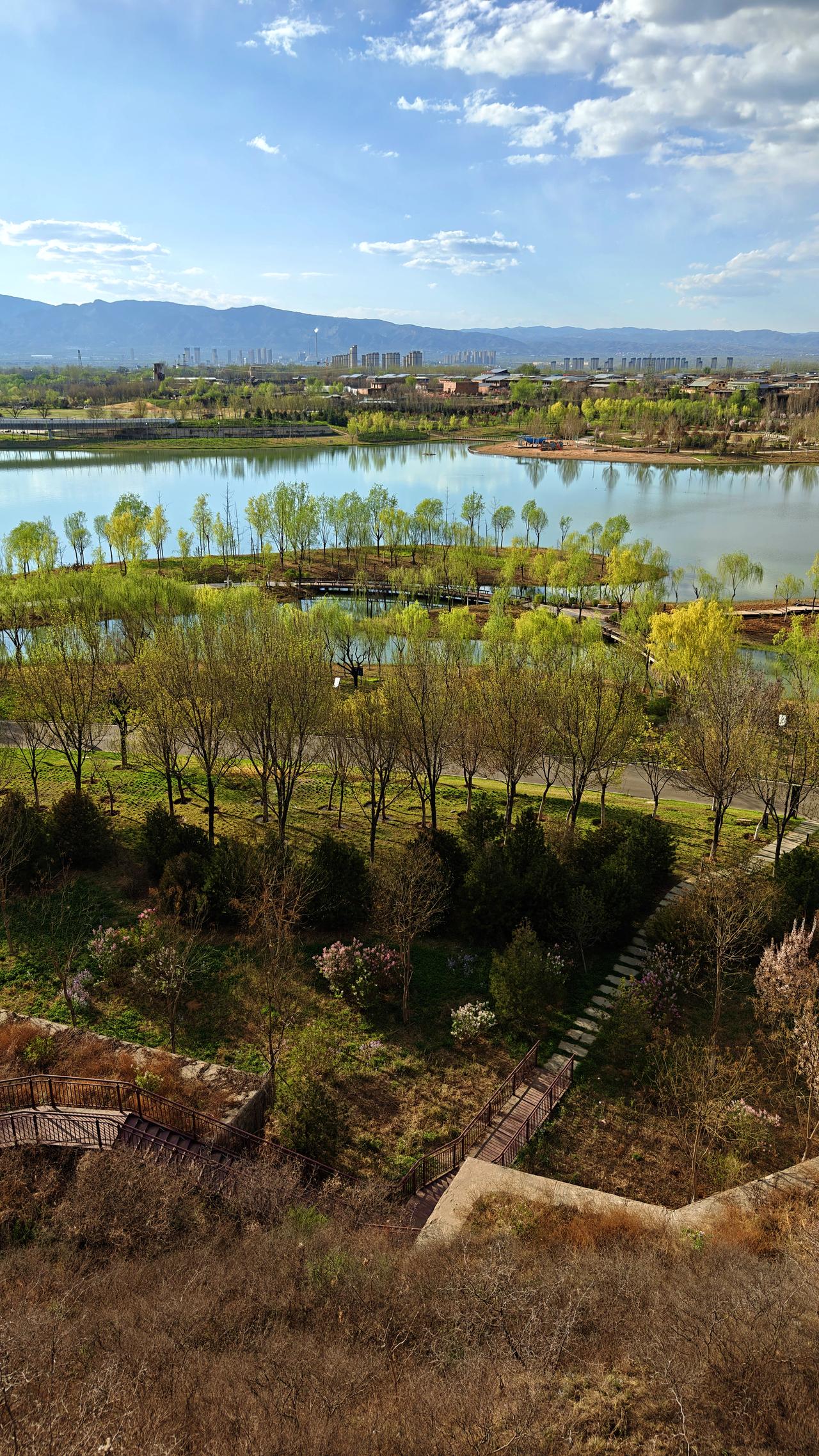 爱上手机摄影，春游润州园
手机摄影