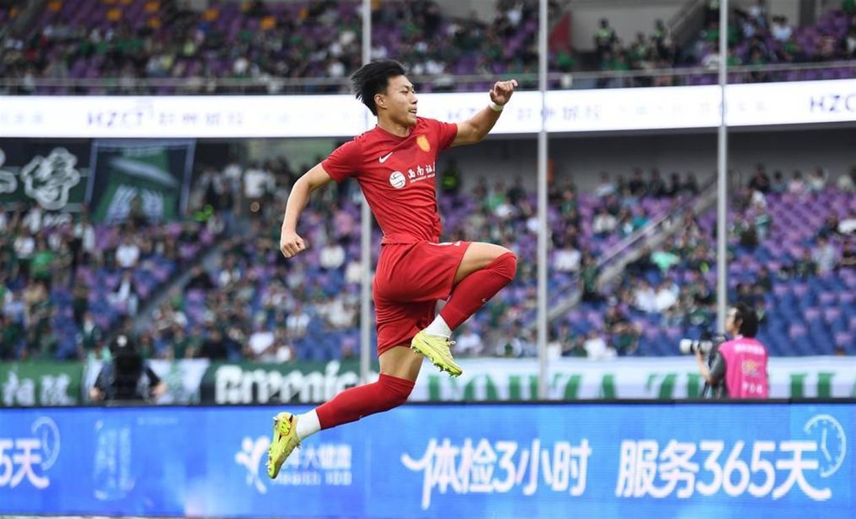 超级大冷门！重庆客场击败浙江！这让球迷怎么敢相信！但实时就是这样！今天重庆又一次