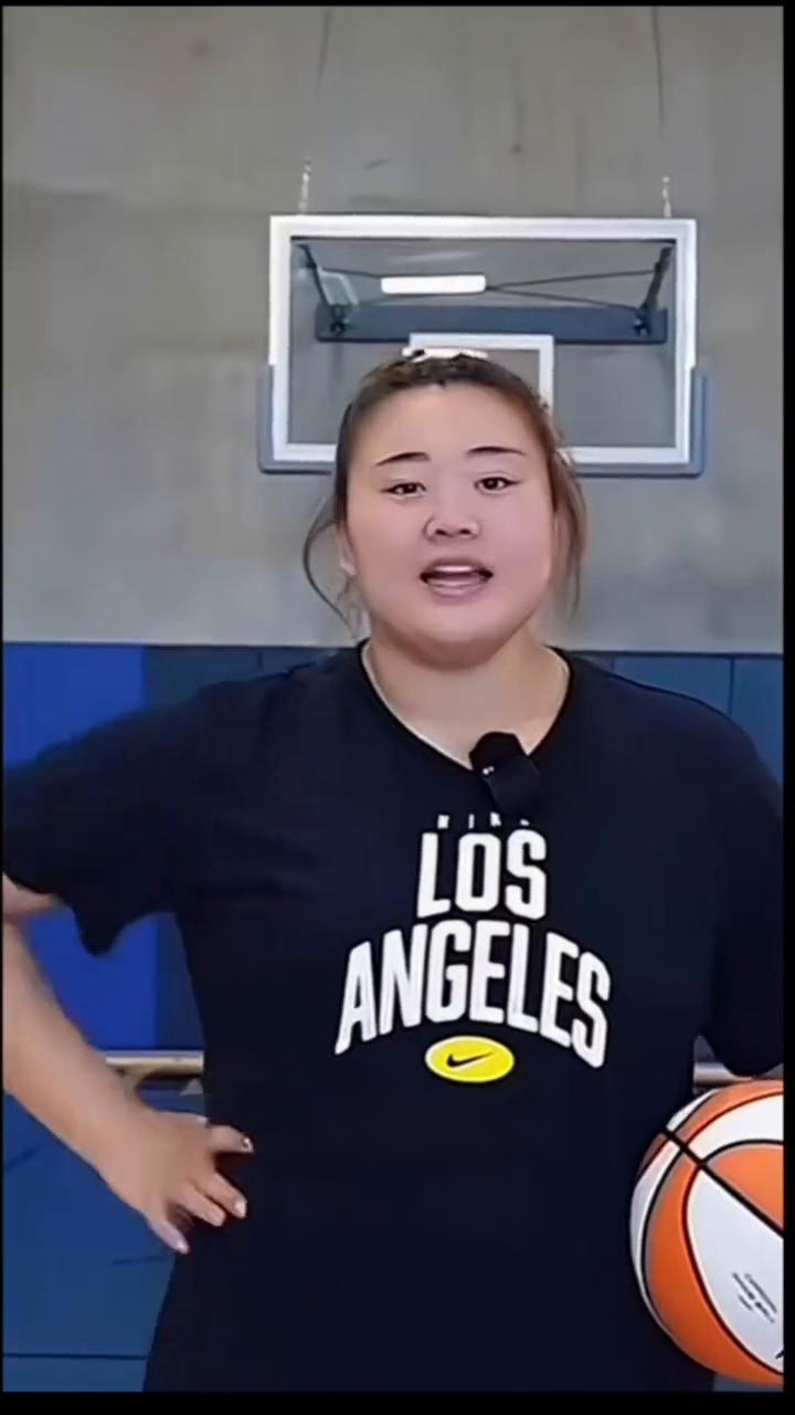 哈喽，大家。今天我来给大家分享一下我今天的训练内容。