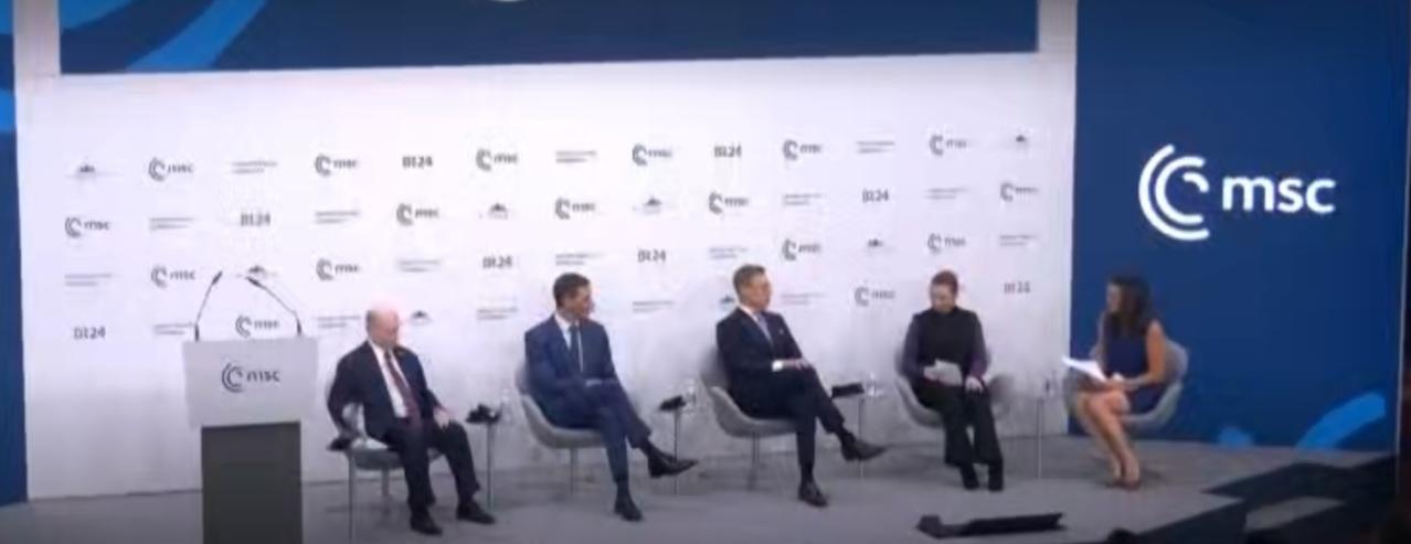 第62届慕尼黑安全会议聚焦全球秩序重构，以“正遭摧毁”为主题，百余国代表共商安全