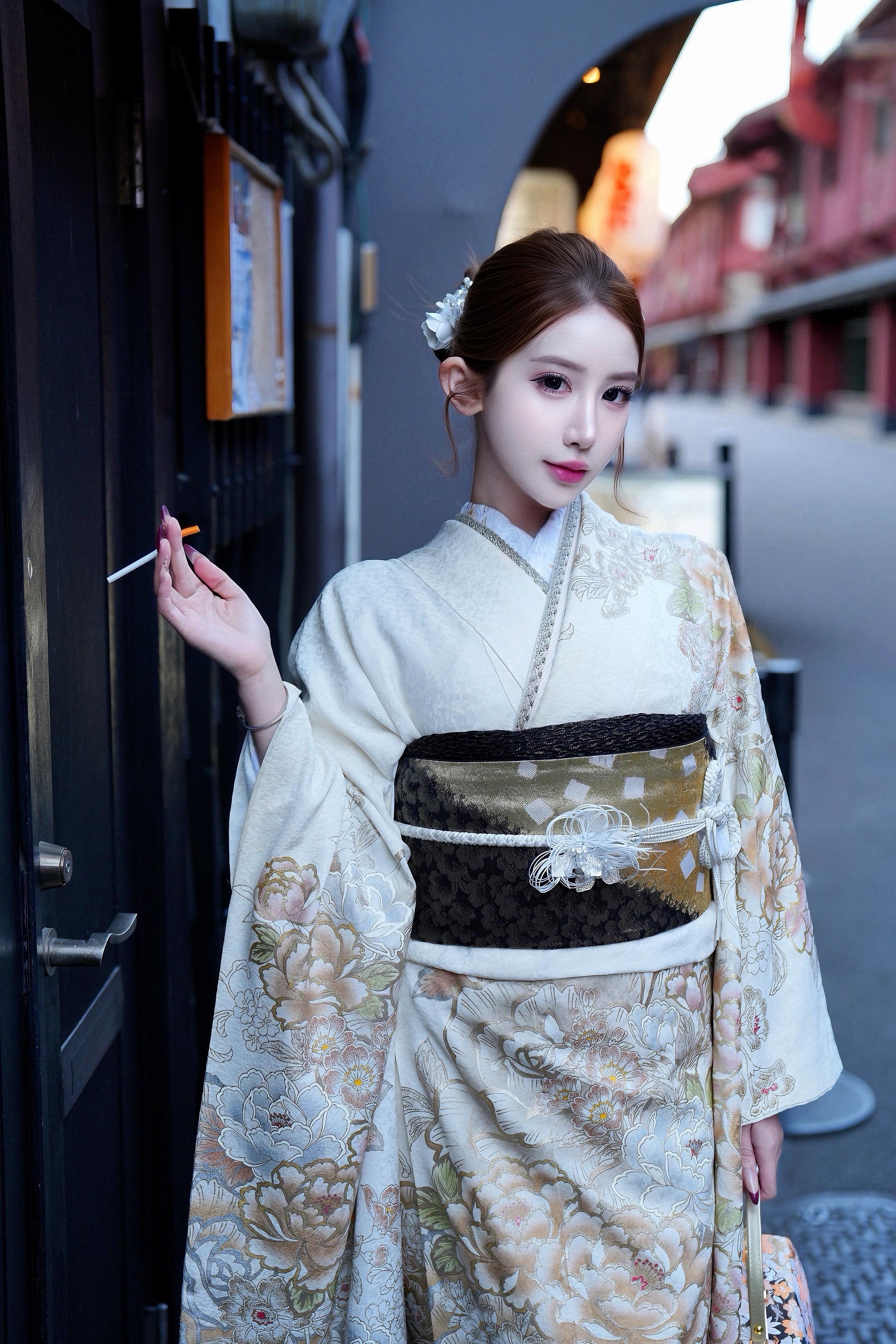 娇贵 漂亮 又野心勃勃的狐狸 从不在意谁的死活