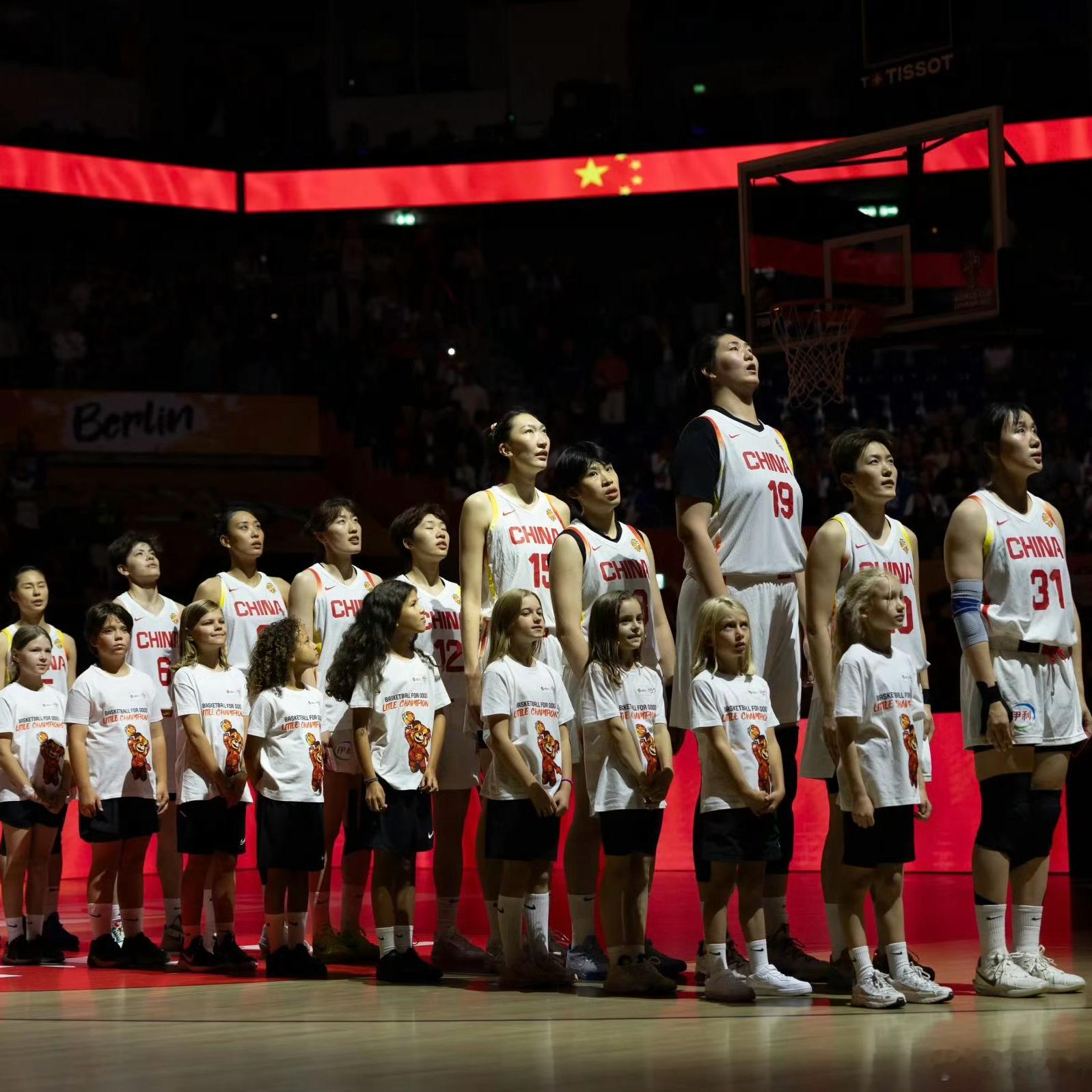 中国女篮29分不敌法国这场29分的失利，客观反映了中国女篮与世界顶级强队之间的真